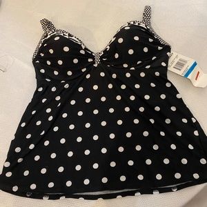 Coco Reef swimsuit top 36/38 DD black and white polka dots NWT